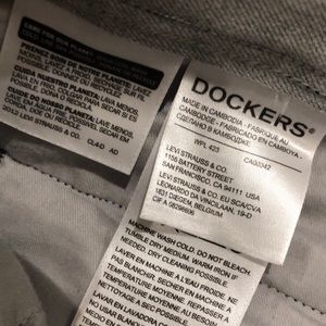 Dockers Alpha Khakis